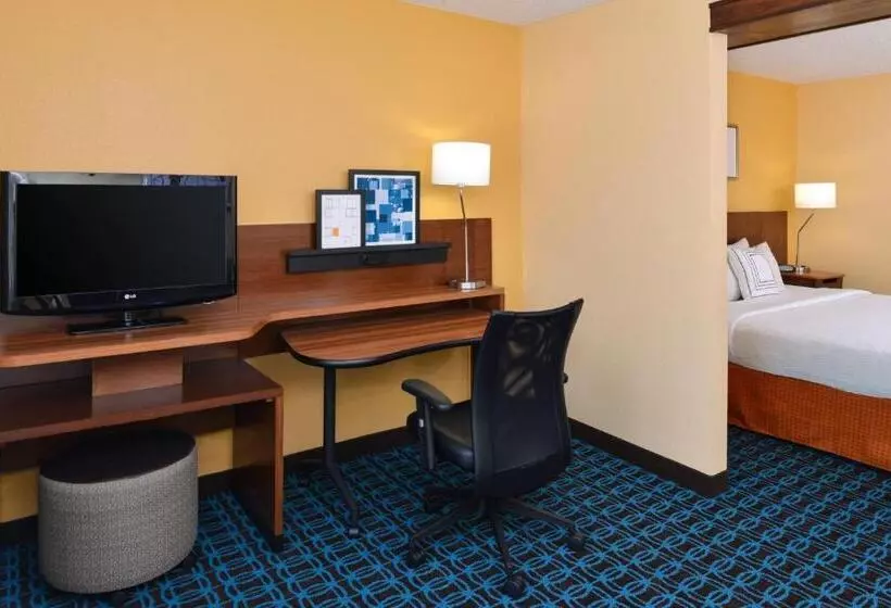 キングサイズベッドのスタンダードルーム, Fairfield Inn Jacksonville Orange Park