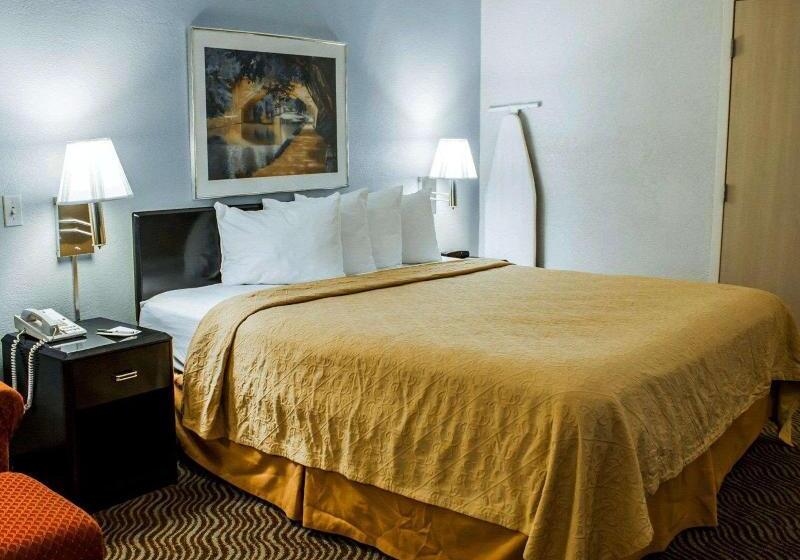 غرفة قياسية سرير كينج, Quality Inn