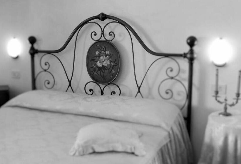 חדר סטנדרט לשלושה, Agriturismo Il Cavallino Saturnia