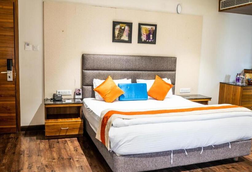 スーペリアールーム, Kyriad Hotel Gulbarga By Othpl