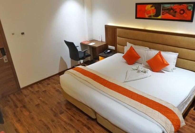 デラックスルーム, Kyriad Hotel Gulbarga By Othpl