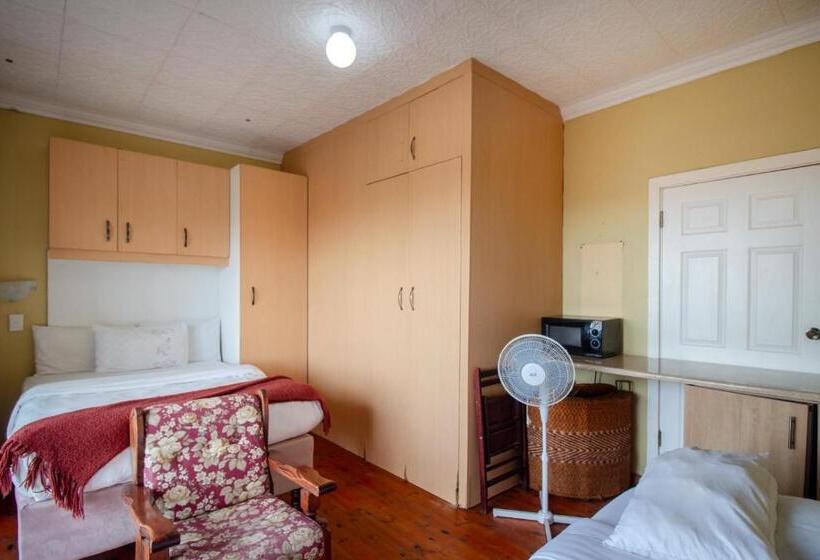 اتاق لوکس, Nolapeace B&b