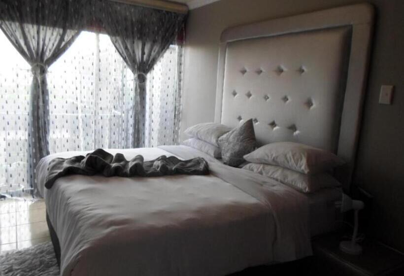 سوییت لوکس, Nolapeace B&b