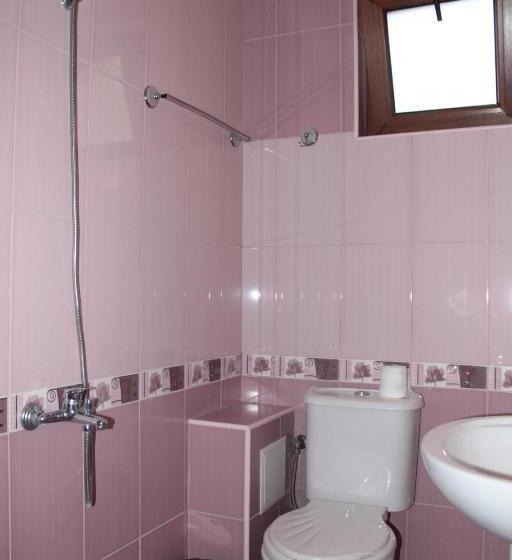 חדר סטנדרט לשלושה, Guest House Todorini Kashti