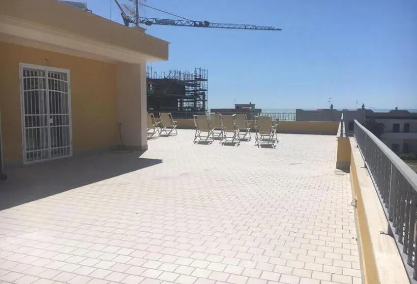 １ベッドルームペントハウスアパート, Residence Menè