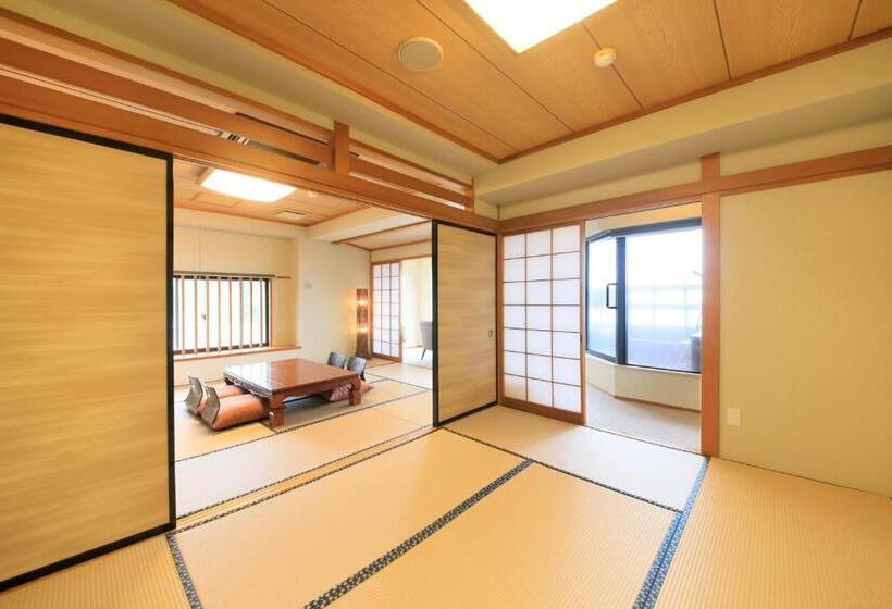 غرفة ديلوكس, Yururi Nishiizu