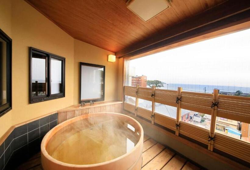 غرفة ديلوكس, Yururi Nishiizu