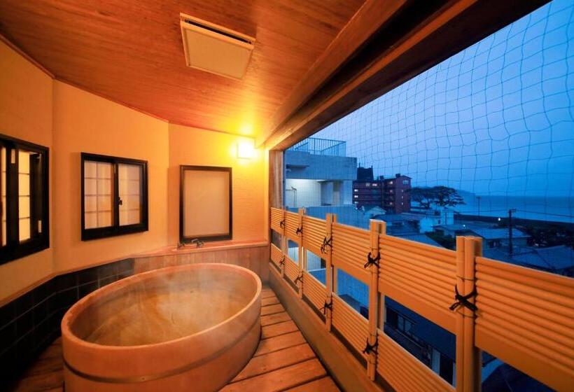 غرفة ديلوكس, Yururi Nishiizu