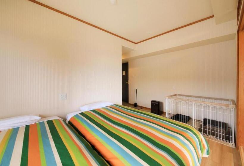 غرفة قياسية, Yururi Nishiizu