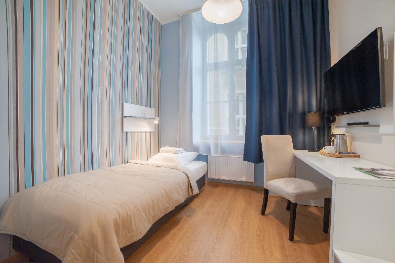 标准单人间, Traffic Wrocław Stare Miasto