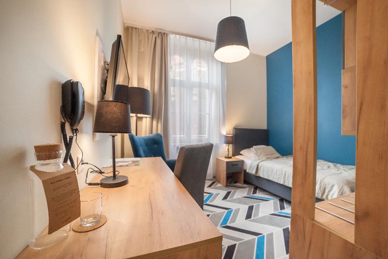 豪华单人间, Traffic Wrocław Stare Miasto