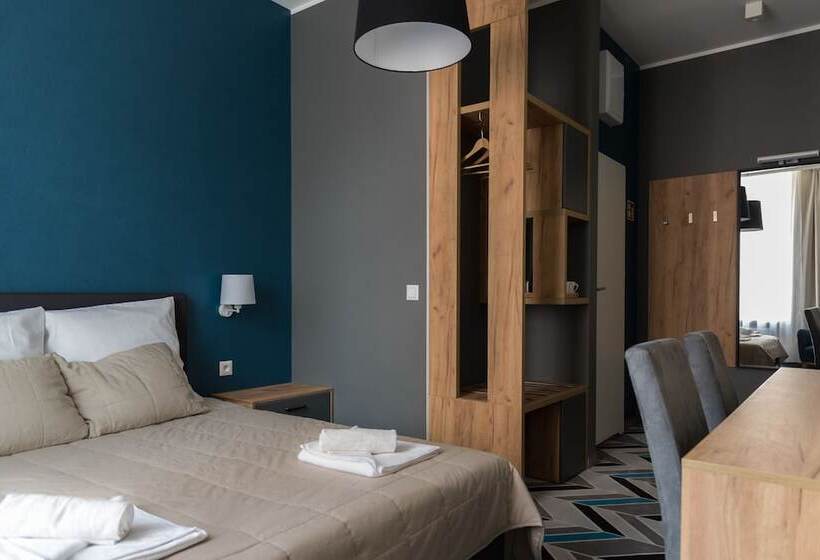 标准间, Traffic Wrocław Stare Miasto