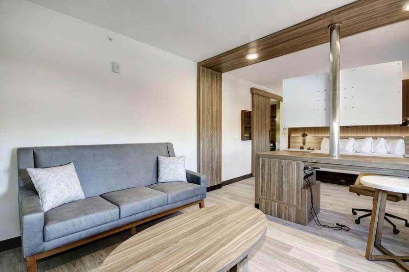 Люкс Кровать Кинг, Wyndham Garden Sacramento Airport Natomas