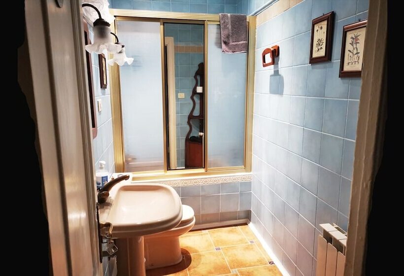 Quarto Estandar, Pension Amaiur
