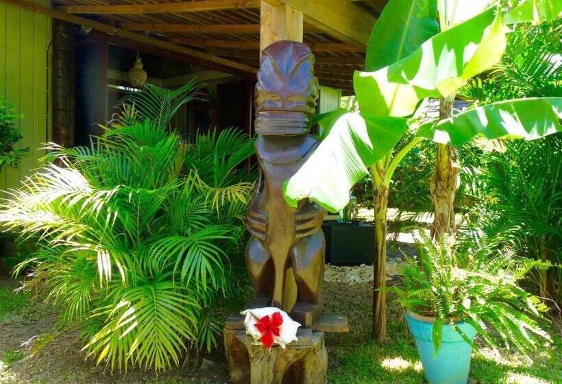 سوئیت جونیور با چشمانداز باغ, Poerani Moorea