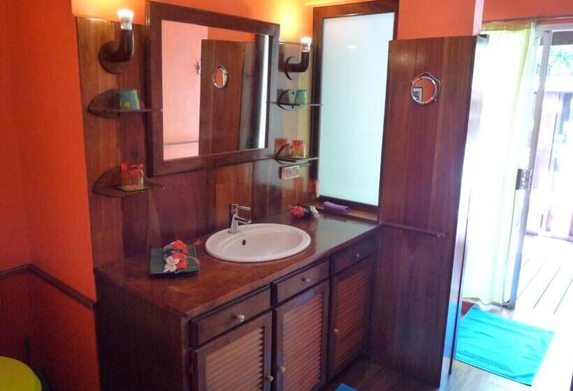 Deluxe Suite Sea View, Poerani Moorea