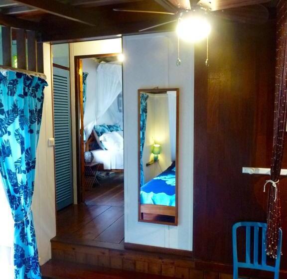 سوییت با چشمانداز دریا, Poerani Moorea