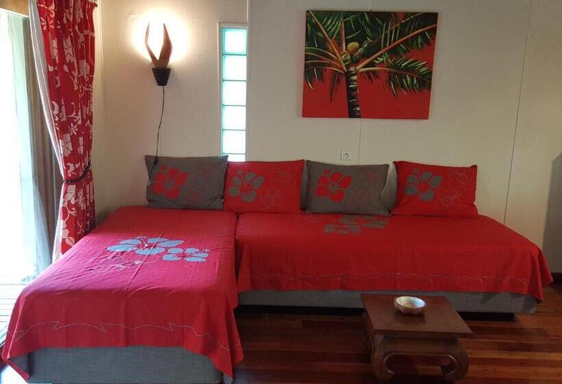 سوییت با چشمانداز باغ, Poerani Moorea