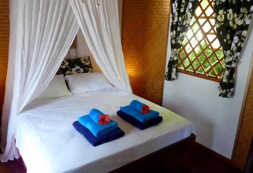 سوئیت جونیور با چشمانداز باغ, Poerani Moorea