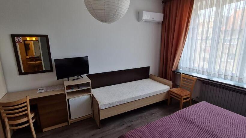 חדר סטנדרט, Rooms Lara