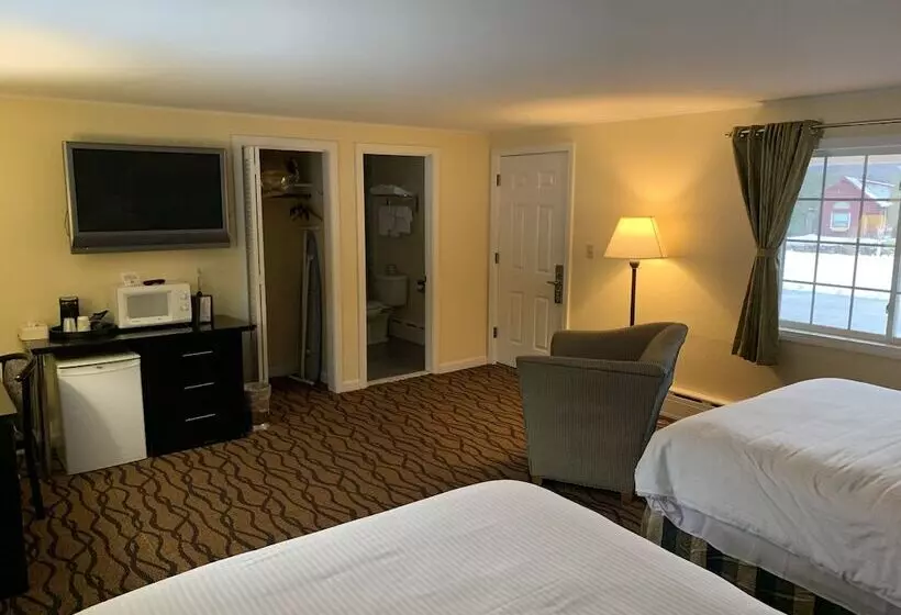 デラックスルーム, Four Winds Country Motel