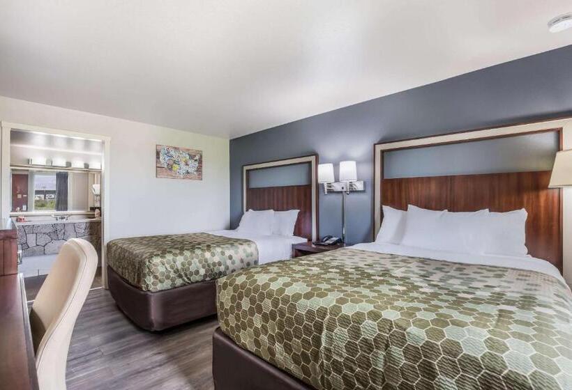 Номер Стандарт 2 Двуспальные Кровати, Econo Lodge Neenah