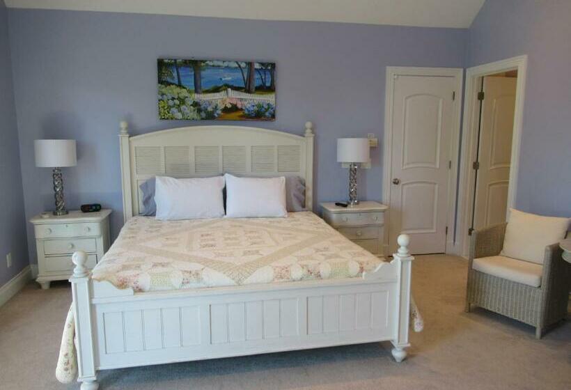 带大床的标准间, Falmouth Heights Motor Lodge