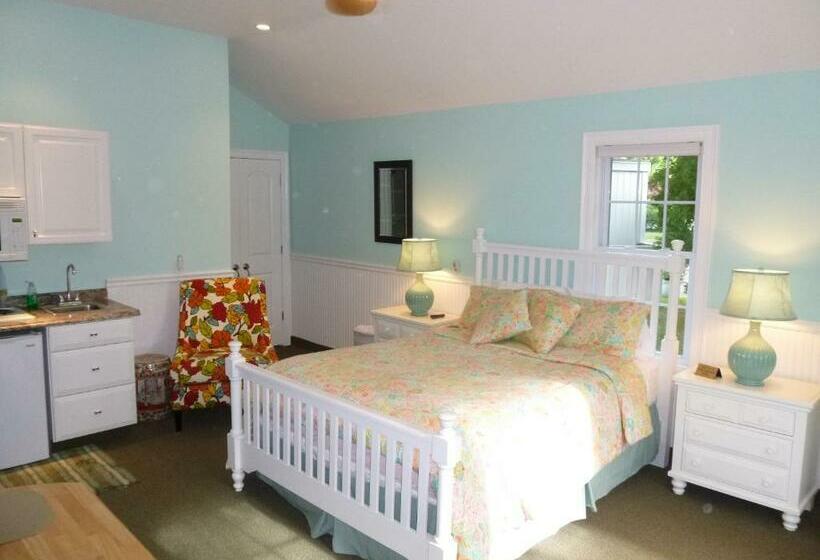 带大床的标准间, Falmouth Heights Motor Lodge