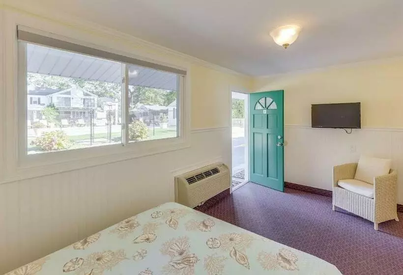 スタンダードルーム, Falmouth Heights Motor Lodge