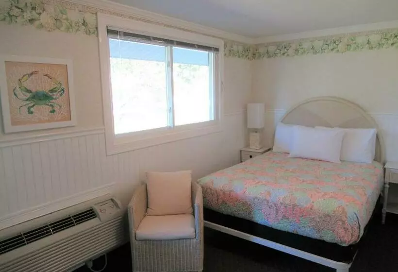 スタンダードルーム, Falmouth Heights Motor Lodge