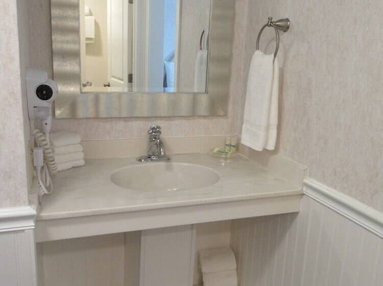 豪华房间, Falmouth Heights Motor Lodge