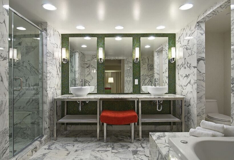 キングサイズベッドのスイートルーム, Flamingo Las Vegas Hotel & Casino