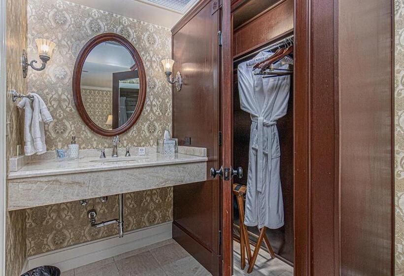 חדר סטנדרט, General Palmer