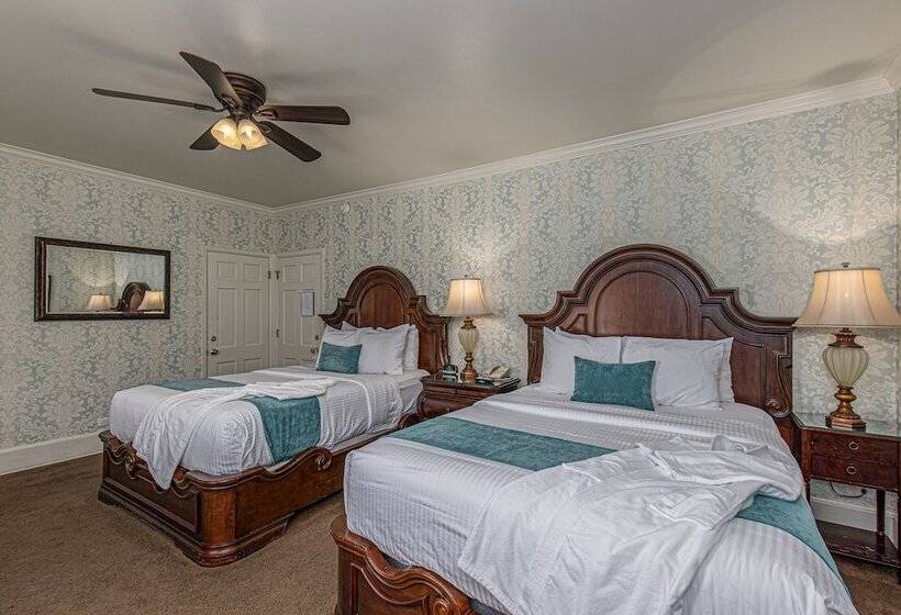 חדר דלוקס, General Palmer