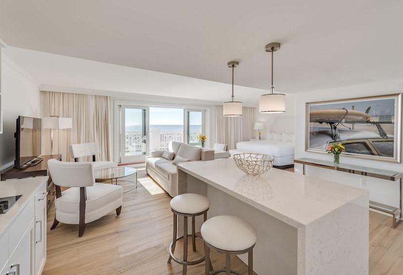 オーシャンビューデラックスステューディオ, Icona Avalon