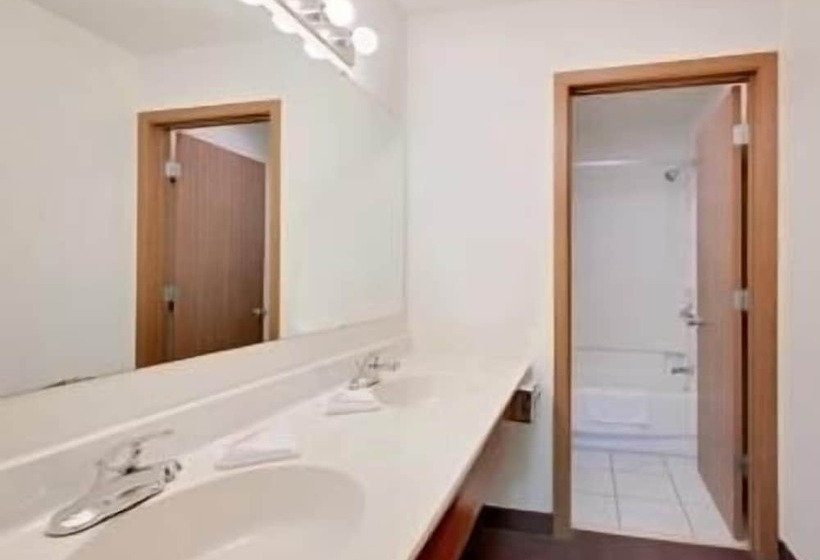 חדר סטנדרט, Super 8 By Wyndham Keystone/mt. Rushmore