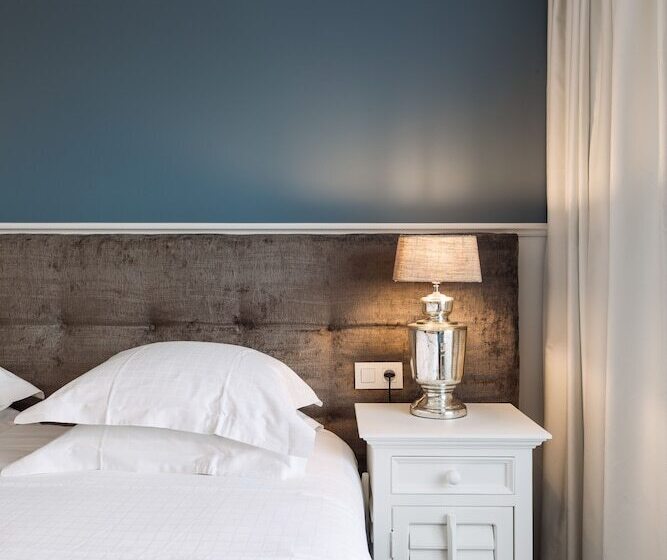 غرفة قياسية مطلة على المدينة, Cocoon