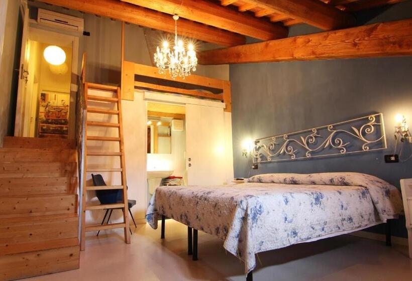 חדר סטנדרט לארבעה, B&b Cittabella