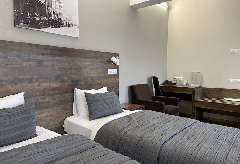 Номер Стандарт, Furor