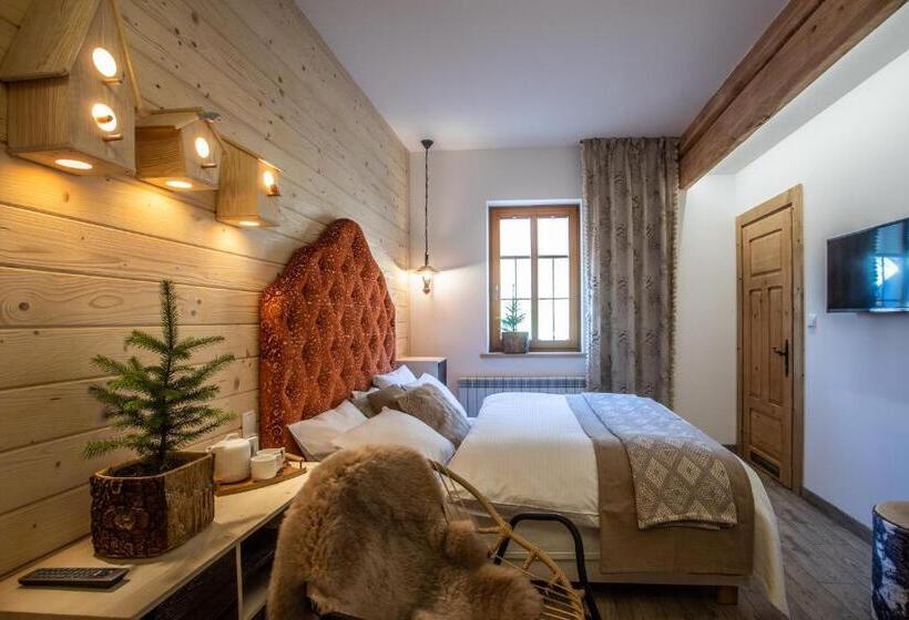 اتاق سوپریور, Niedźwiedzia Residence