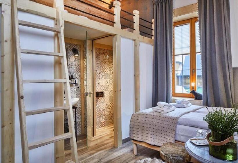 اتاق سوپریور چهار تخته, Niedźwiedzia Residence