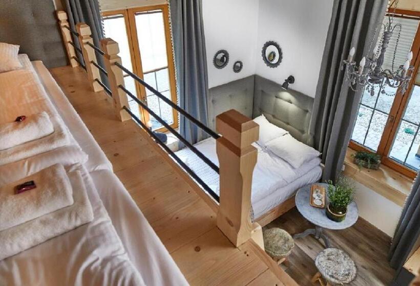 اتاق سوپریور چهار تخته, Niedźwiedzia Residence