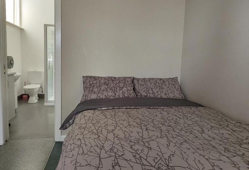 חדר סטודיו סטנדרד, Napier Art House Backpackers