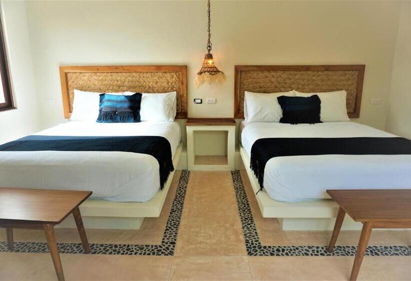 스탠다드 룸 더블 침대 2개, La Puerta Azul Beachfront Adults Only