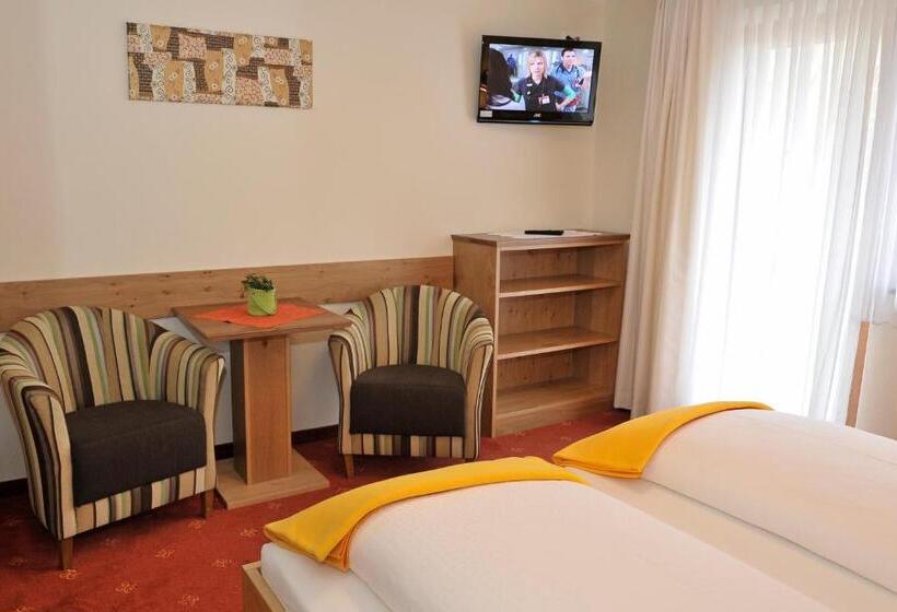 غرفة قياسية مزوَّدة بشُرفة, Gasthof Tetter