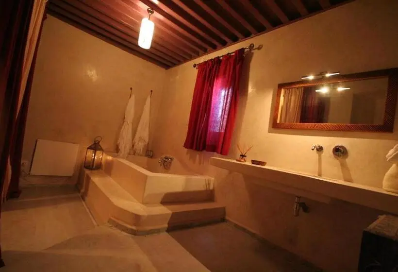 اتاق استاندارد, Dar Les Sirenes