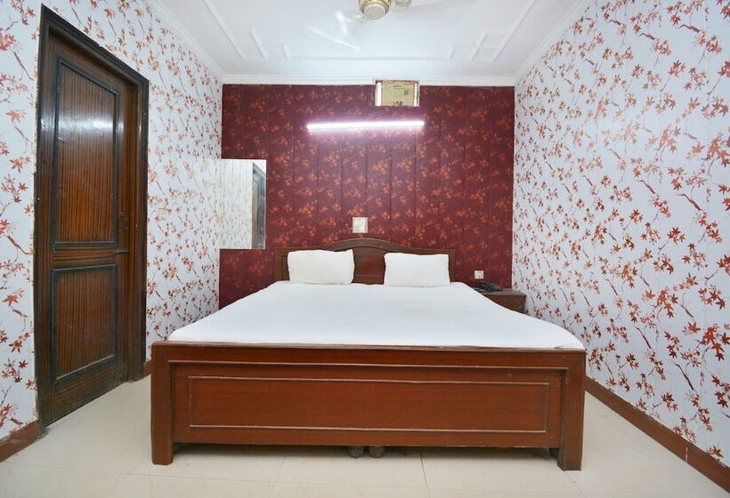 اتاق استاندارد, Spot On 37308 Hotel Citi Inn3
