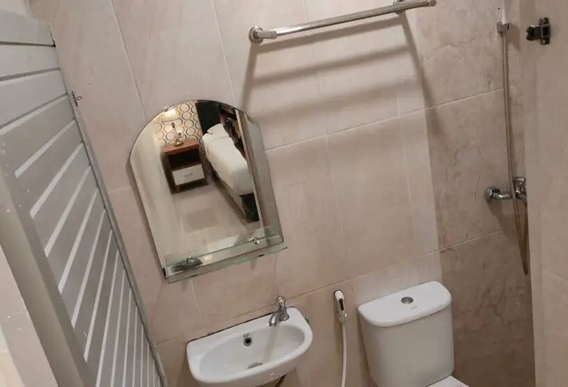 デラックスルーム, Residence Anugrah