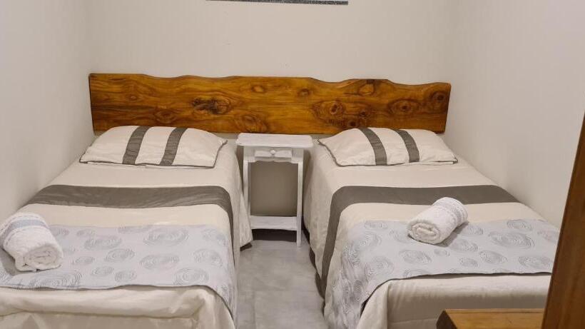 Quarto Familiar, Pousada Aracê