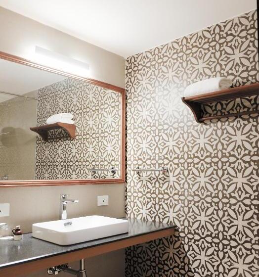 Номер Deluxe Вид на Море, Rockholm At The Light House Beach